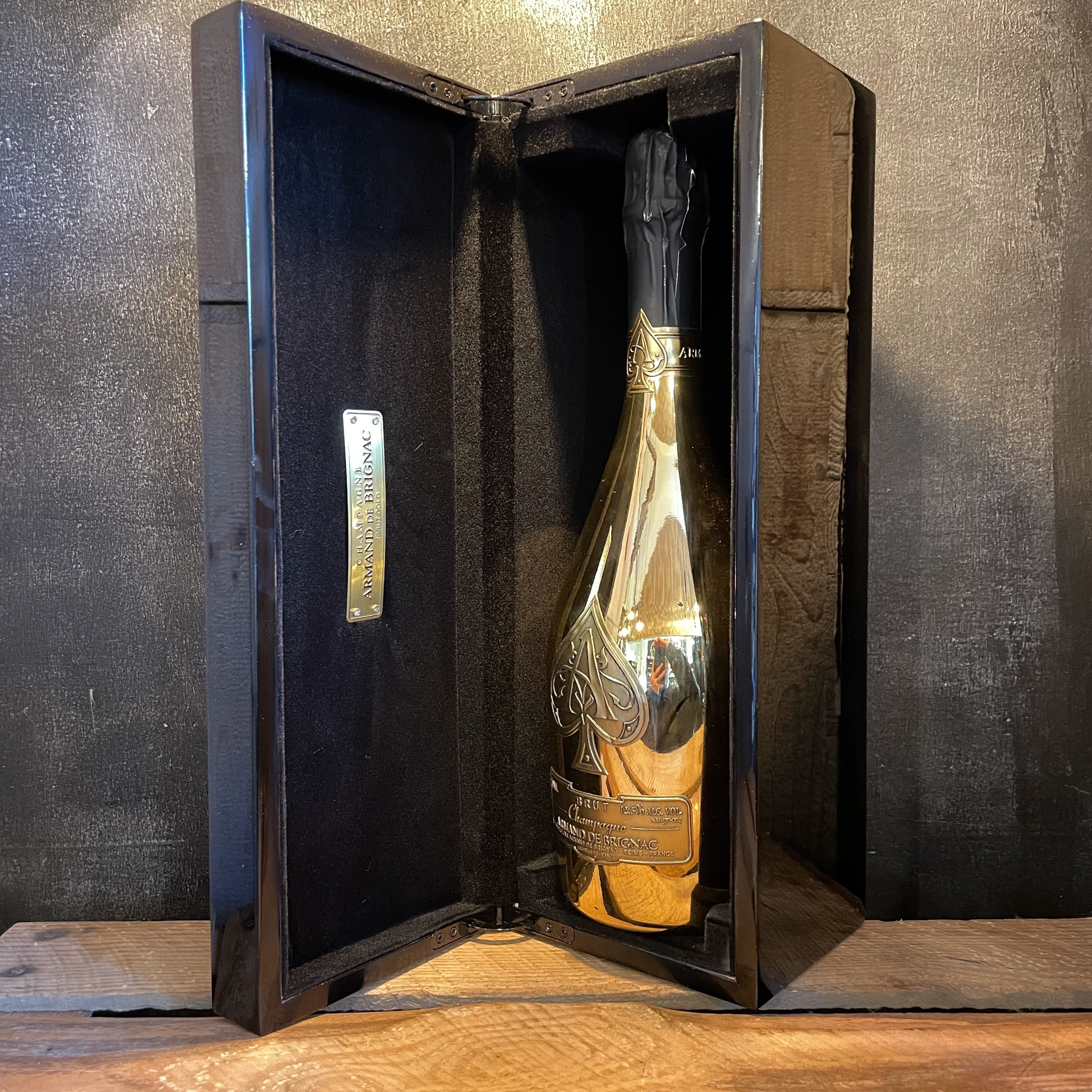 ワイン Armand de Brignac Brut Gold 750ml Armand de Brignac Brut Gold 0,75L (12,5% Vol.) - Armand de Brignac
